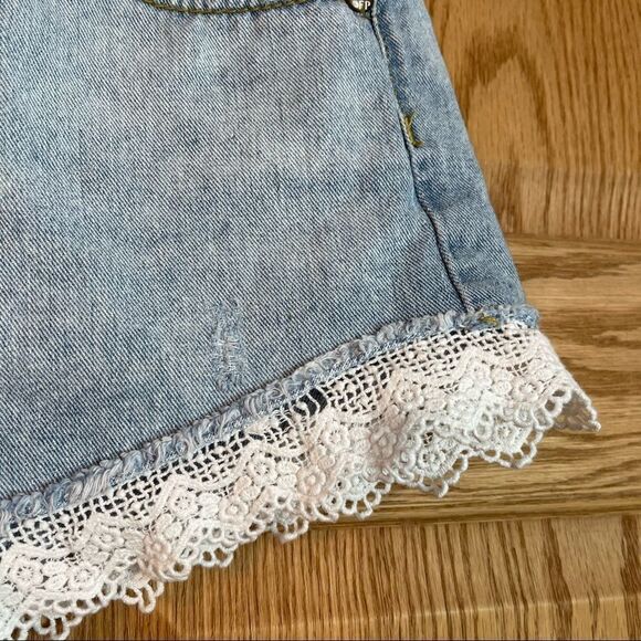 FREE PEOPLE Lace Trim Hi Rise Shorts - Picture 4 of 10
